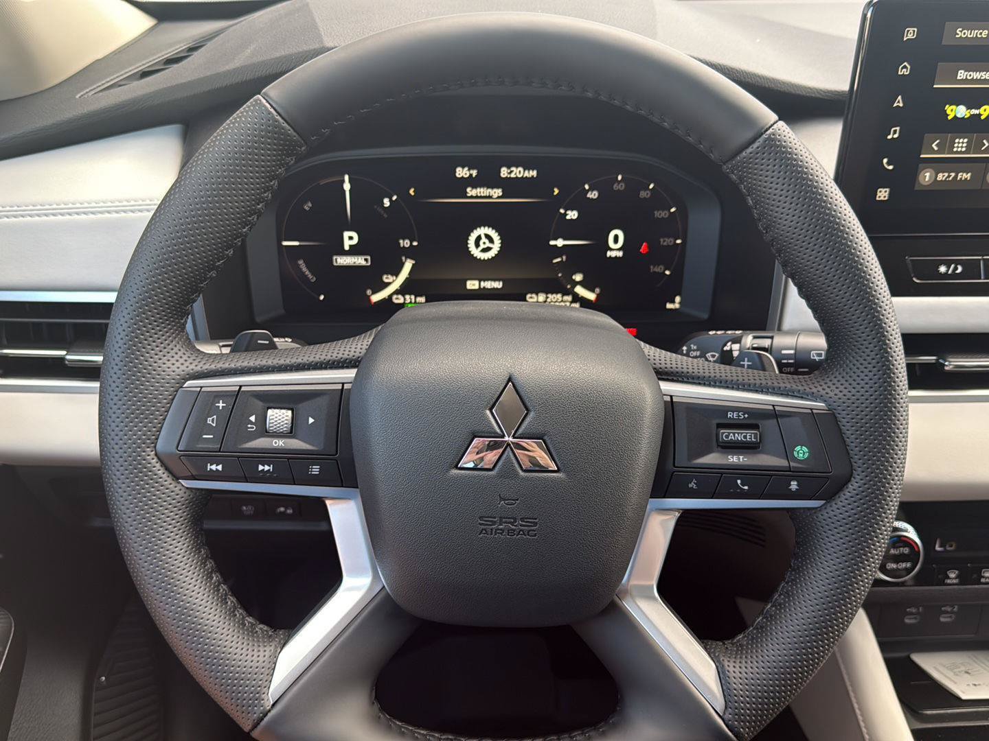 New 2026 Mitsubishi Outlander SE AWD/4WD image 15