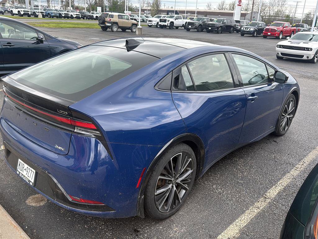 Used 2024 Toyota Prius Limited AWD/4WD image 3