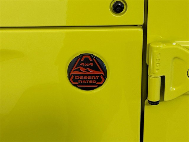 Used 2023 Jeep Gladiator Mojave w/ Cold Weather Group image 35