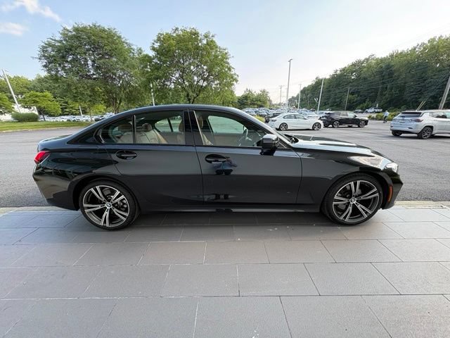 Used 2023 BMW 330i xDrive Sedan w/ Driving Assistance Package AWD/4WD image 6