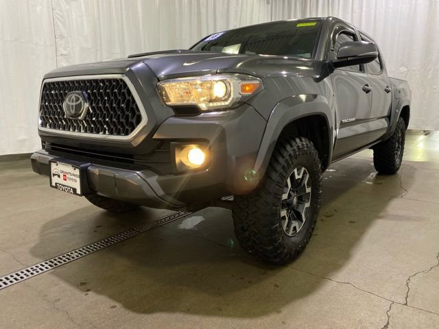 Used 2018 Toyota Tacoma TRD Sport image 23