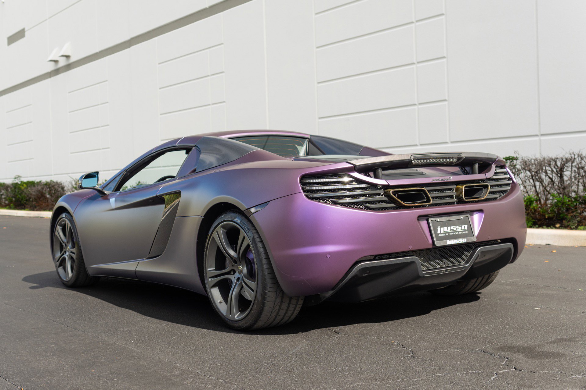 Used 2013 McLaren MP4-12C image 27