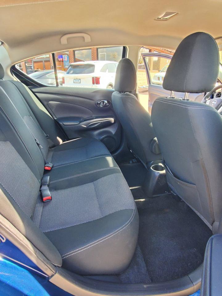 Used 2018 Nissan Versa SV FWD image 16