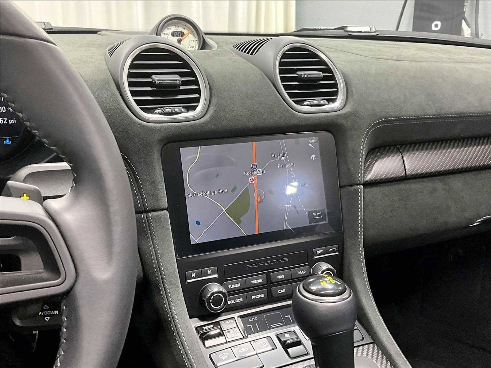 Used 2025 Porsche 718 Boxster Spyder RS image 19