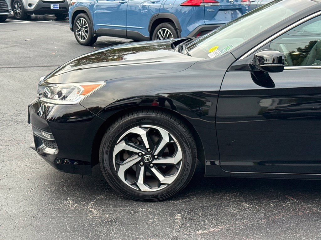 Used 2016 Honda Accord EX-L image 2