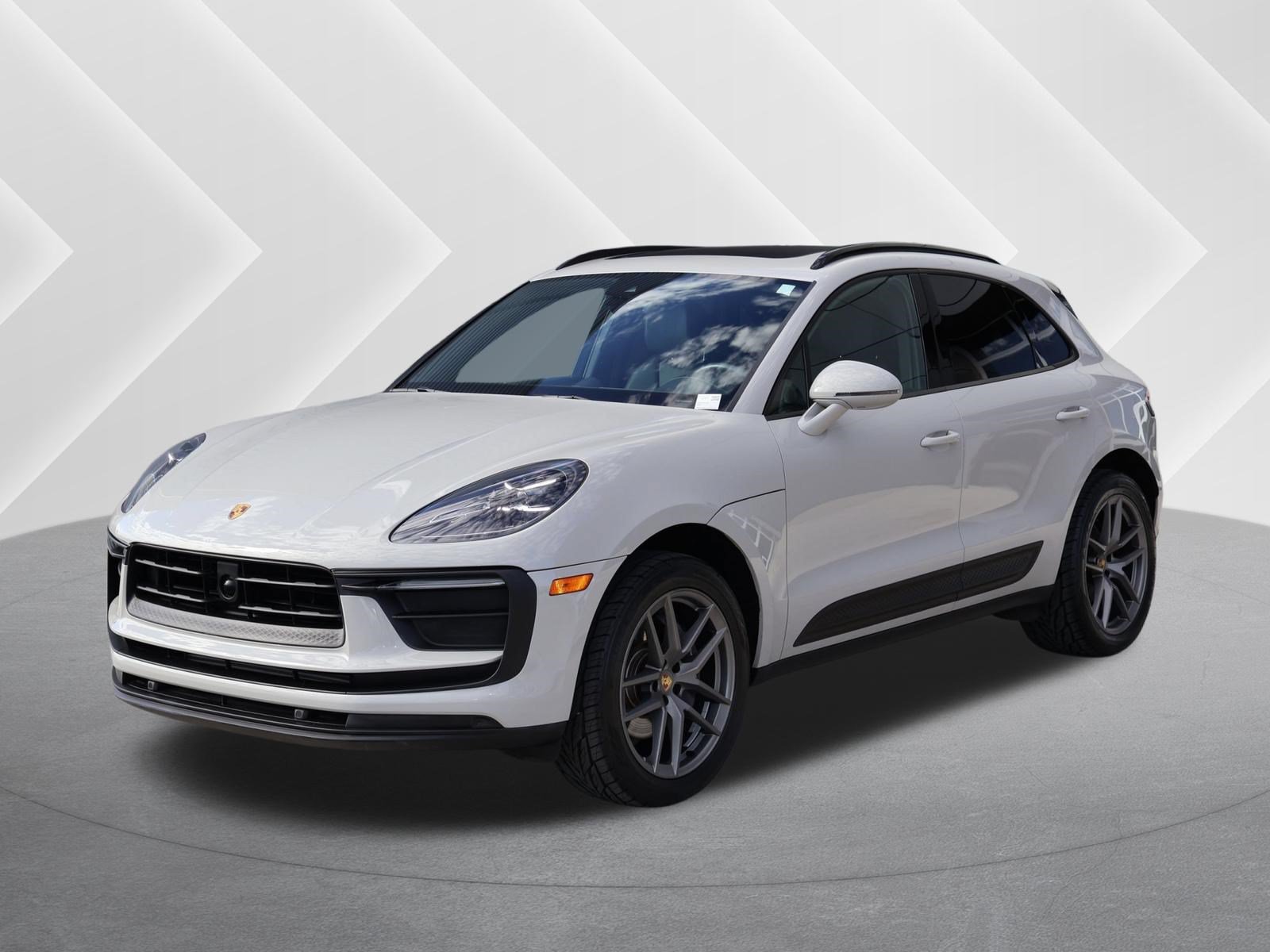 Used 2023 Porsche Macan AWD/4WD image 1