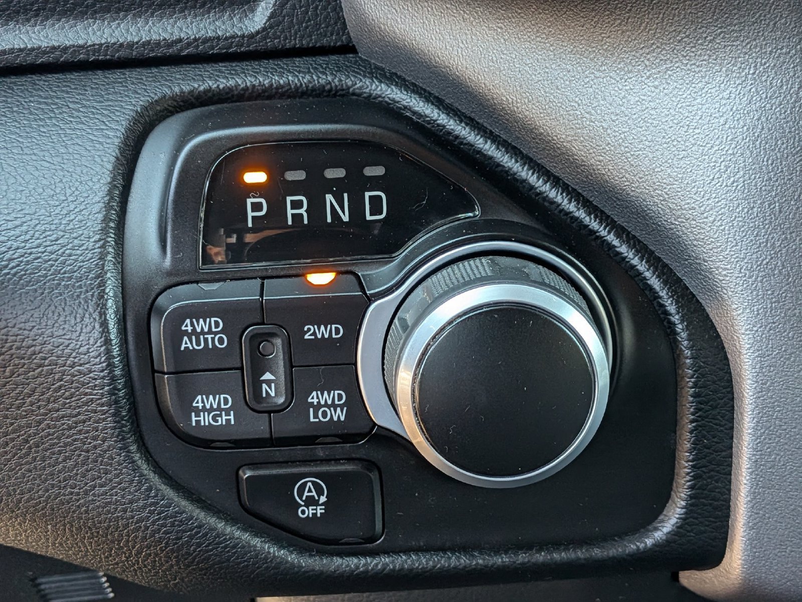 Used 2022 RAM 1500 Big Horn AWD/4WD image 14