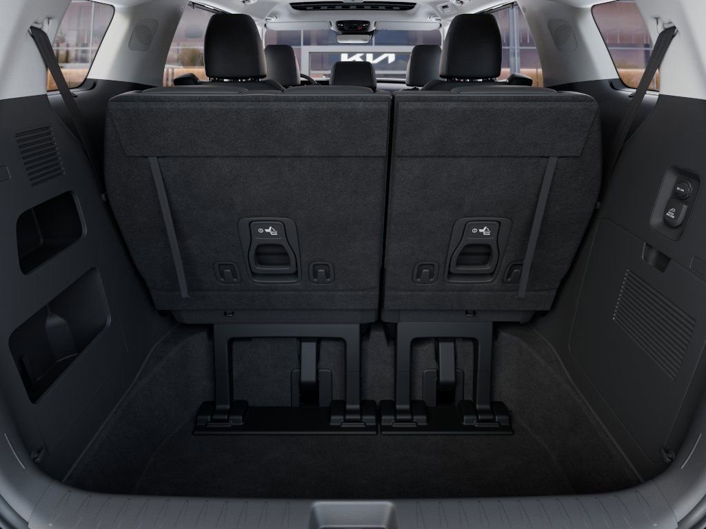 New 2026 Kia Carnival SX FWD image 19
