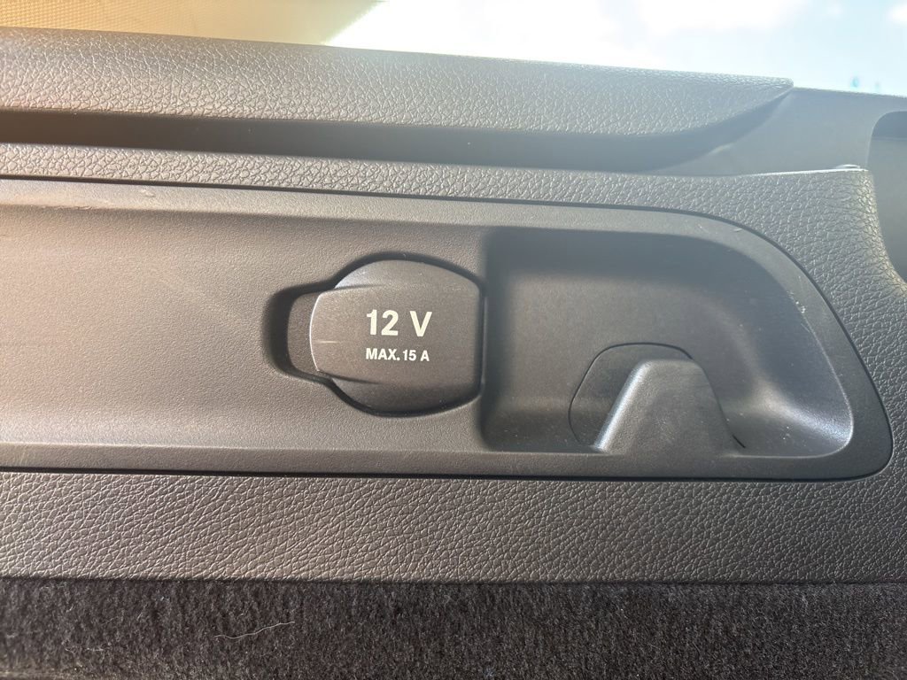 Used 2018 Mercedes-Benz GLC 43 AMG 4MATIC image 18