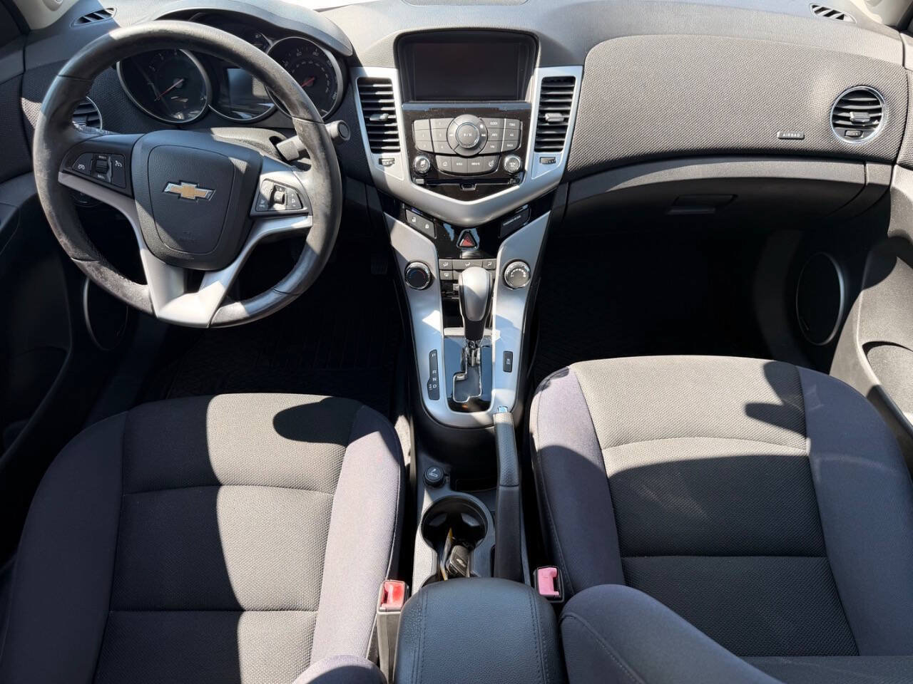 Used 2013 Chevrolet Cruze Eco w/ Enhanced Safety Package FWD image 14