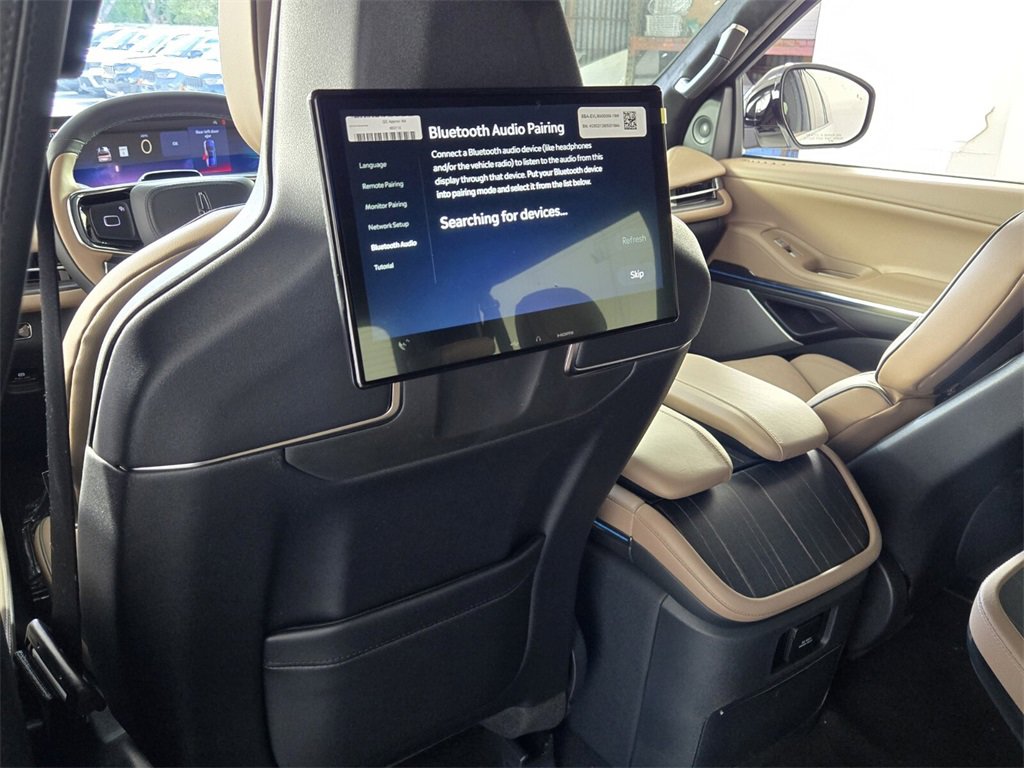 New 2026 Lincoln Navigator L Black Label image 10