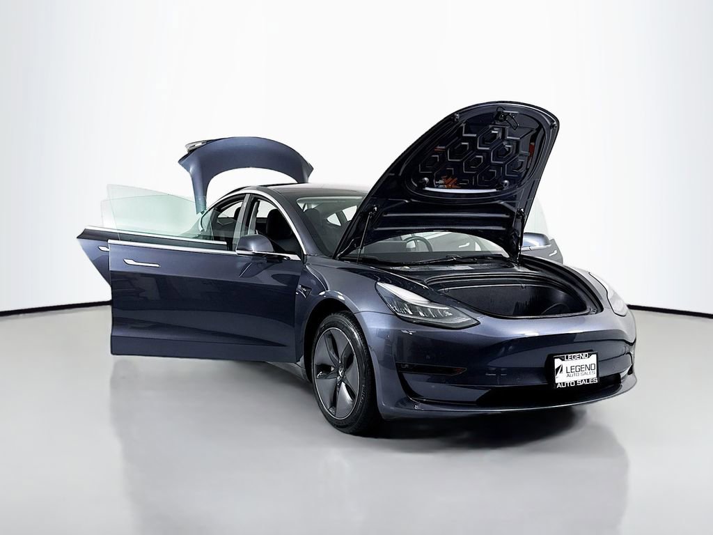 Used 2018 Tesla Model 3 Long Range image 32