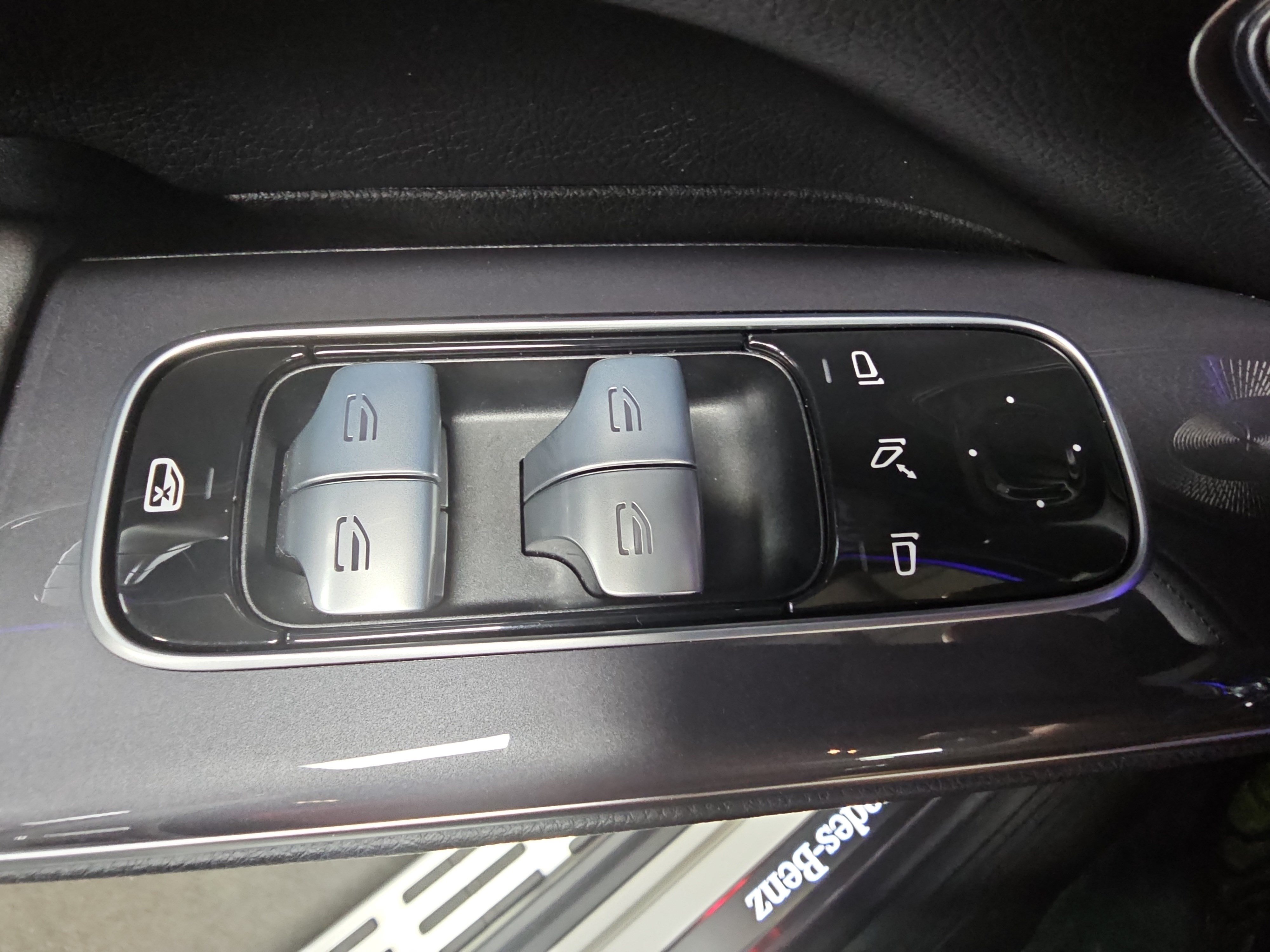 Certified 2023 Mercedes-Benz EQS 450+ SUV image 28