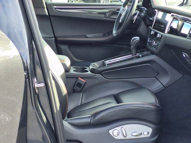 Used 2024 Porsche Macan S image 22