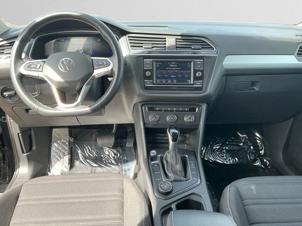 Used 2024 Volkswagen Tiguan S AWD/4WD image 10