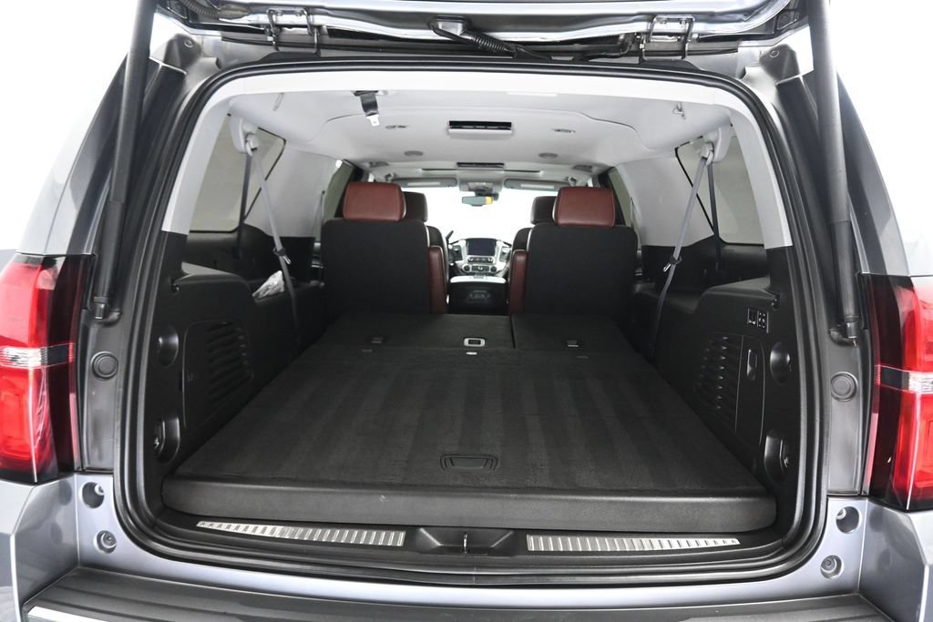 Used 2019 Chevrolet Suburban Premier w/ Premier Plus Edition AWD/4WD image 59