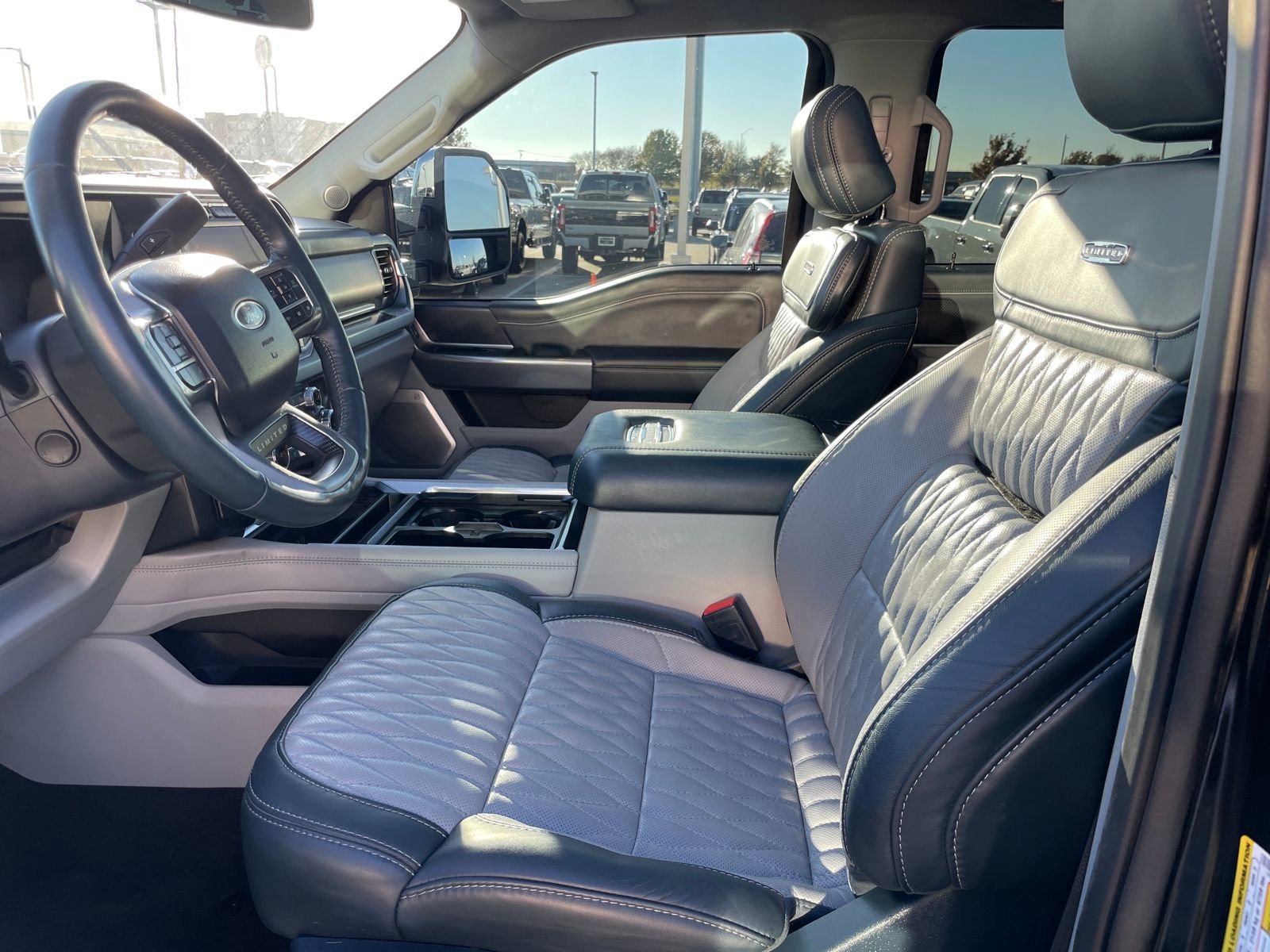 Used 2024 Ford F450 Limited w/ FX4 Off-Road Package image 9