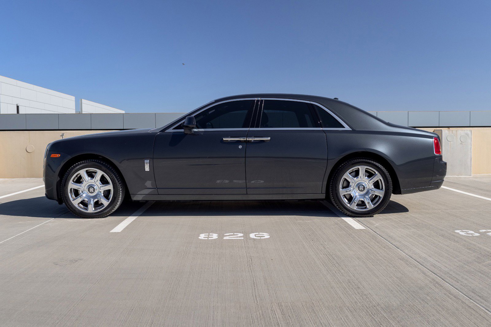 Used 2017 Rolls-Royce Ghost image 4
