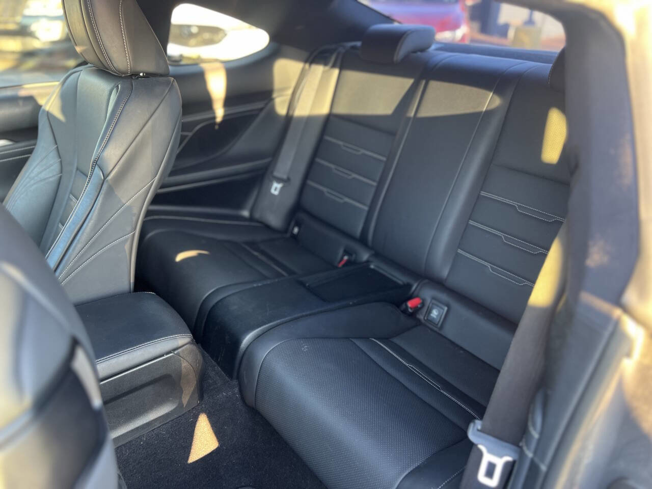 Used 2016 Lexus RC 200t image 14