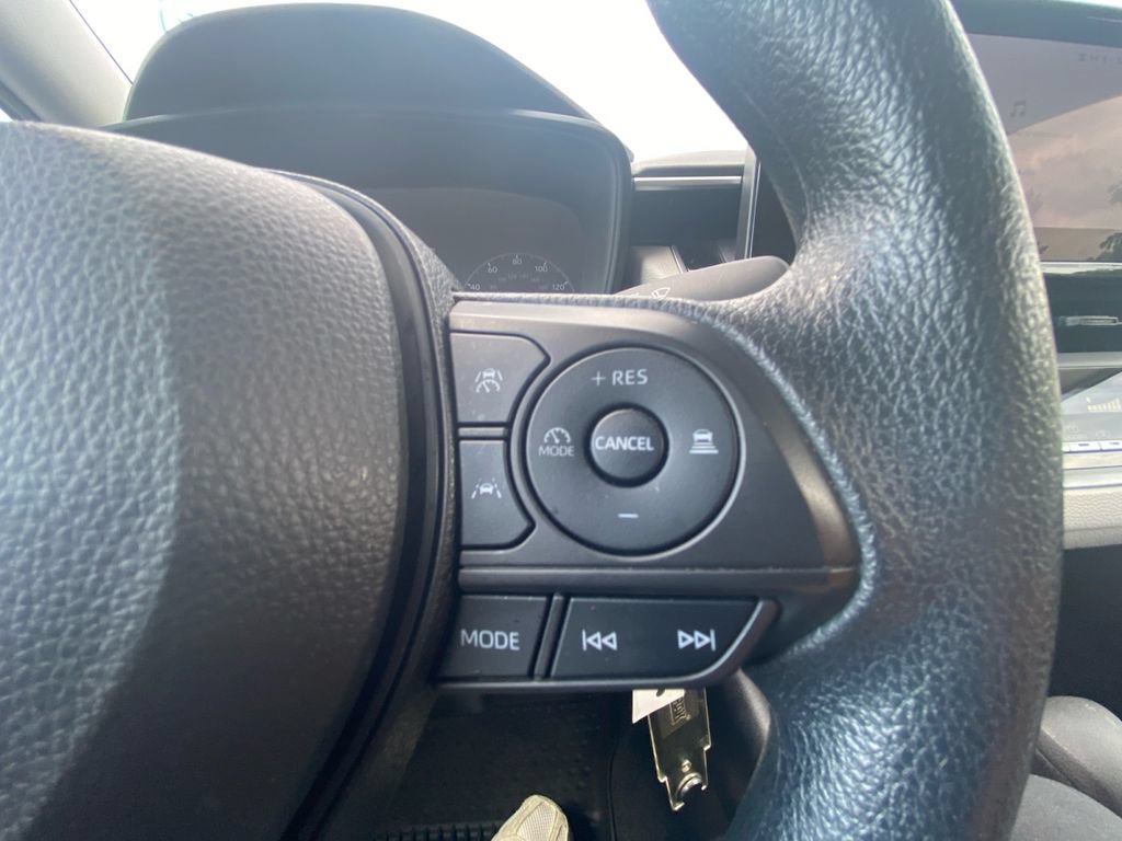 Used 2023 Toyota Corolla LE FWD image 19