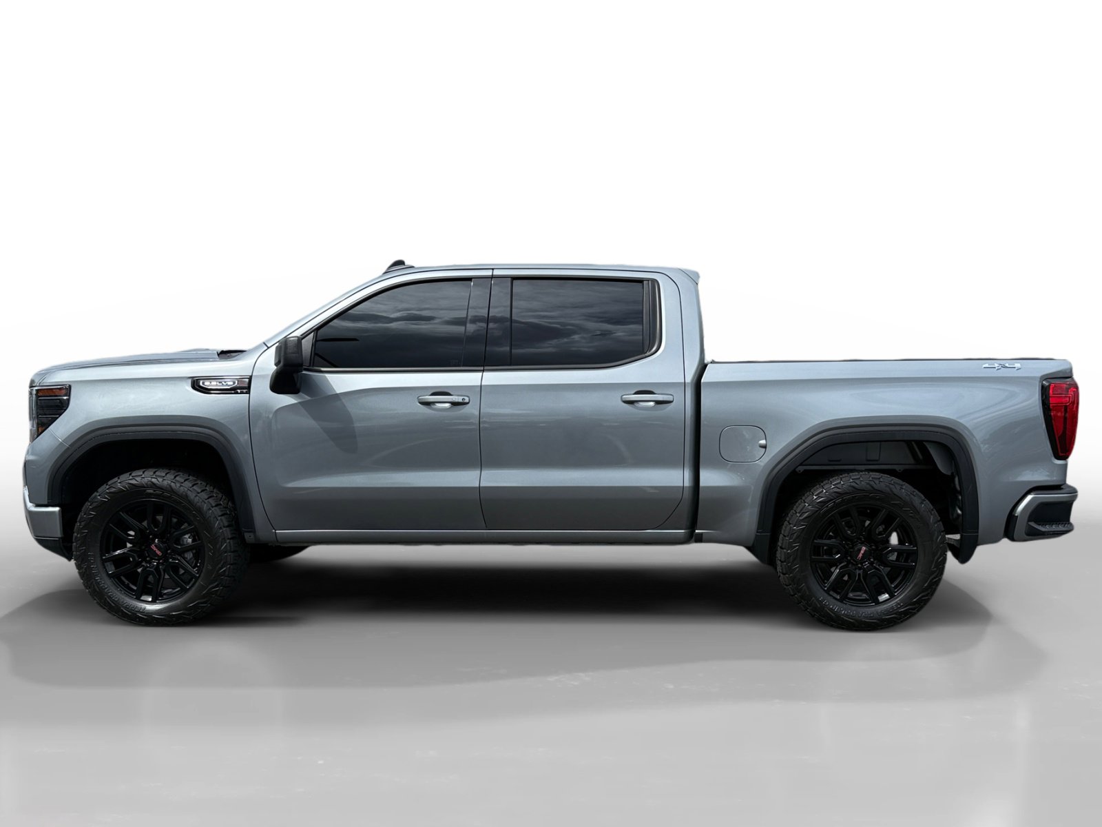Used 2024 GMC Sierra 1500 Elevation AWD/4WD image 2