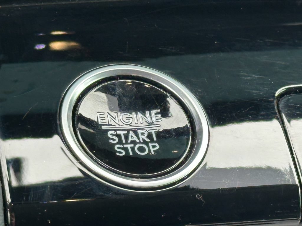 New 2025 Lincoln Navigator Reserve AWD/4WD image 11