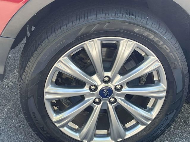 Used 2018 Ford Escape Titanium FWD image 8
