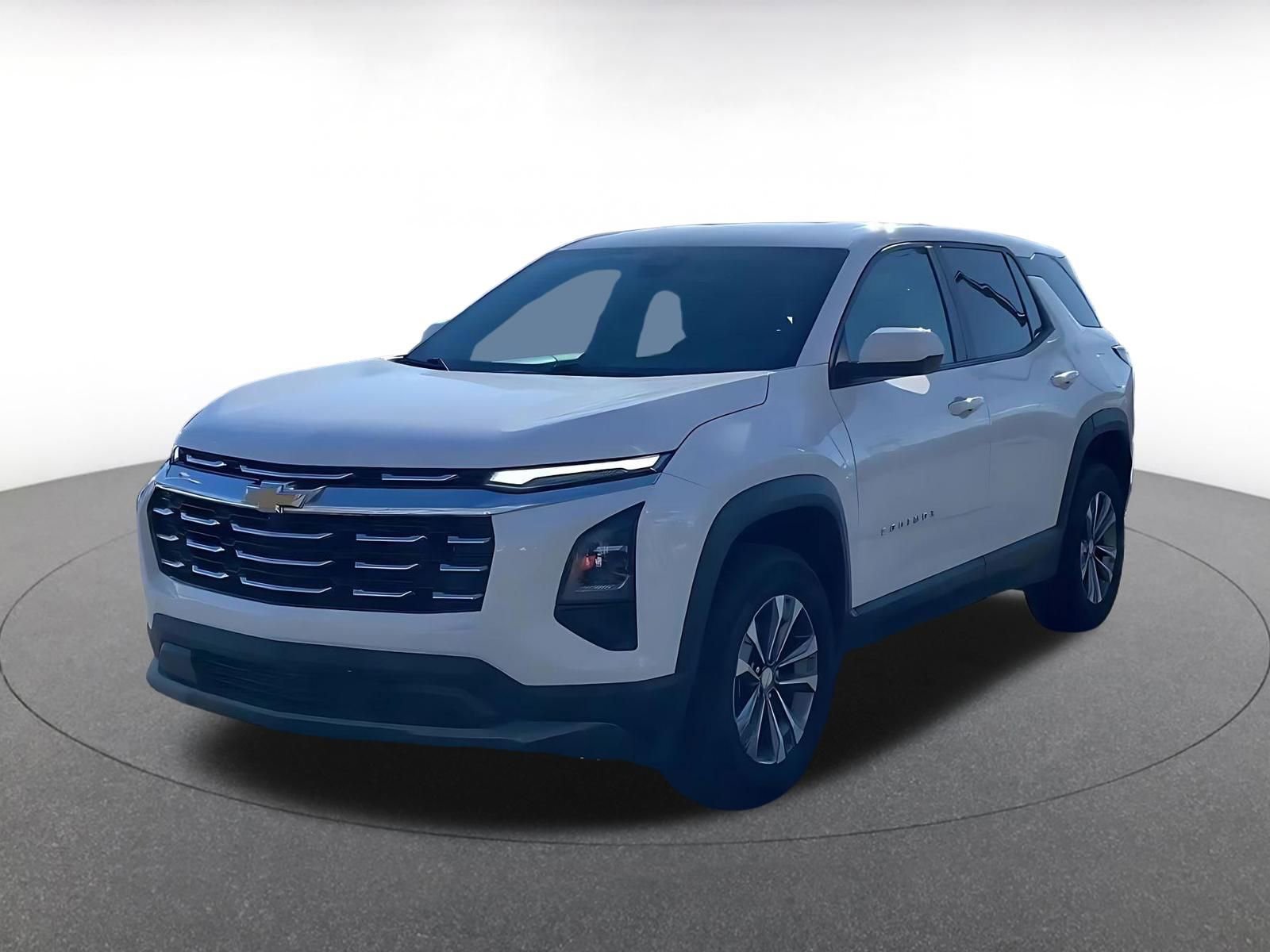 Used 2025 Chevrolet Equinox LT image 7