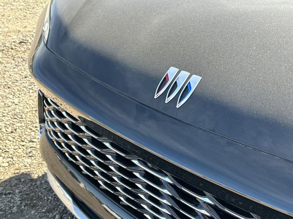 New 2026 Buick Envision Avenir image 32