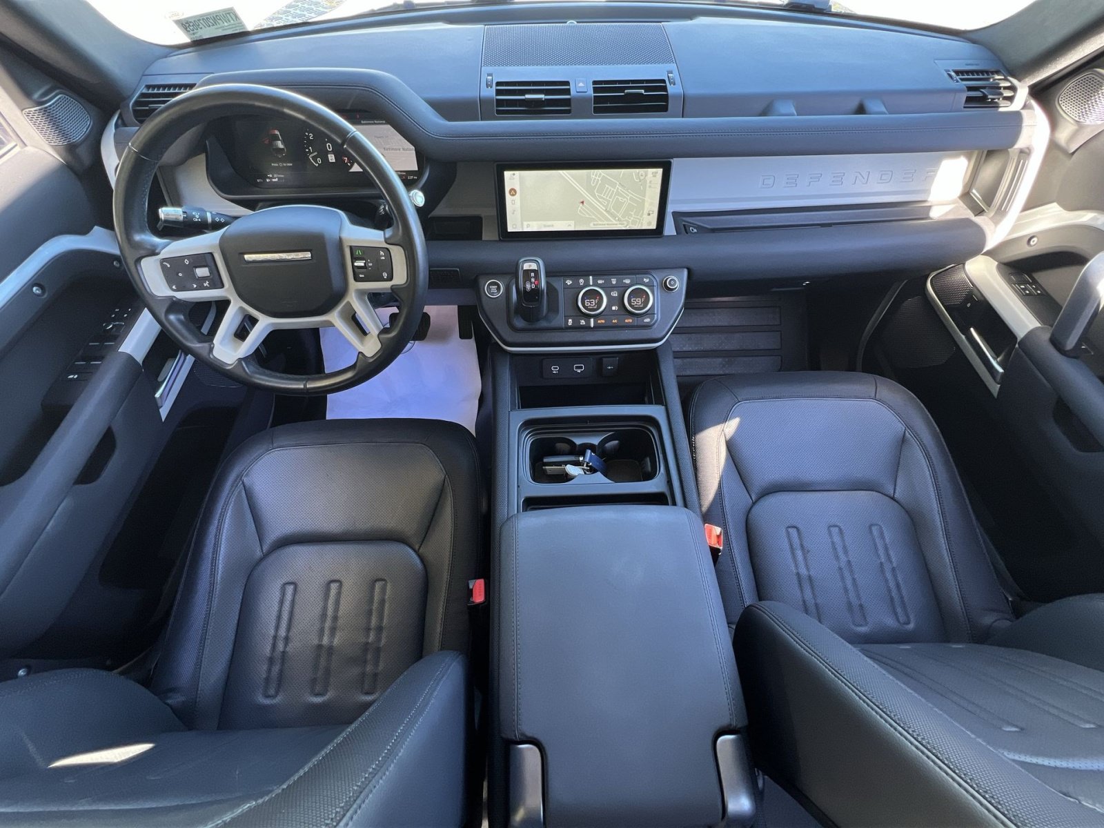 Used 2022 Land Rover Defender 110 X-Dynamic SE AWD/4WD image 28
