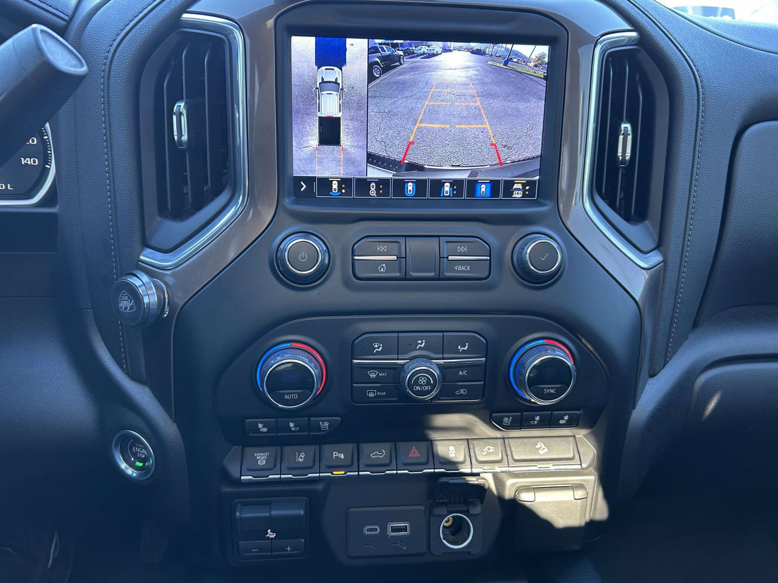 Used 2023 Chevrolet Silverado 2500 High Country w/ Z71 Off-Road Package AWD/4WD image 25