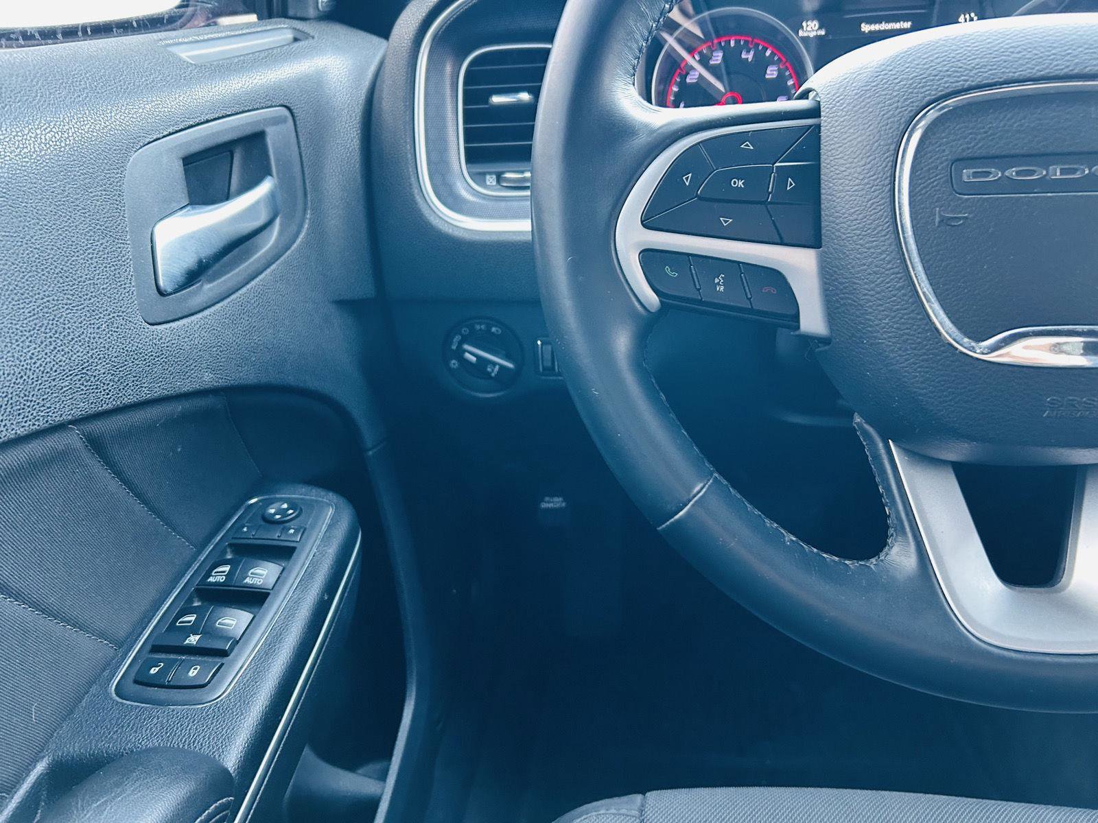 Used 2018 Dodge Charger SXT Plus image 12