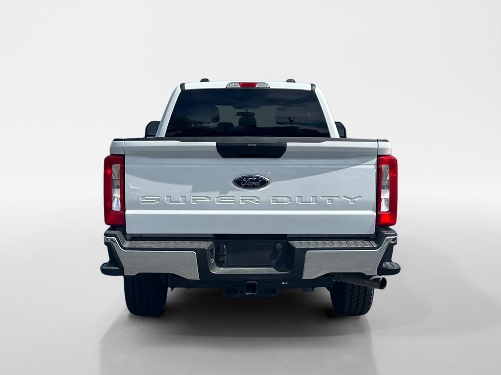Used 2024 Ford F250 XLT w/ Snow Plow Prep Package AWD/4WD image 4