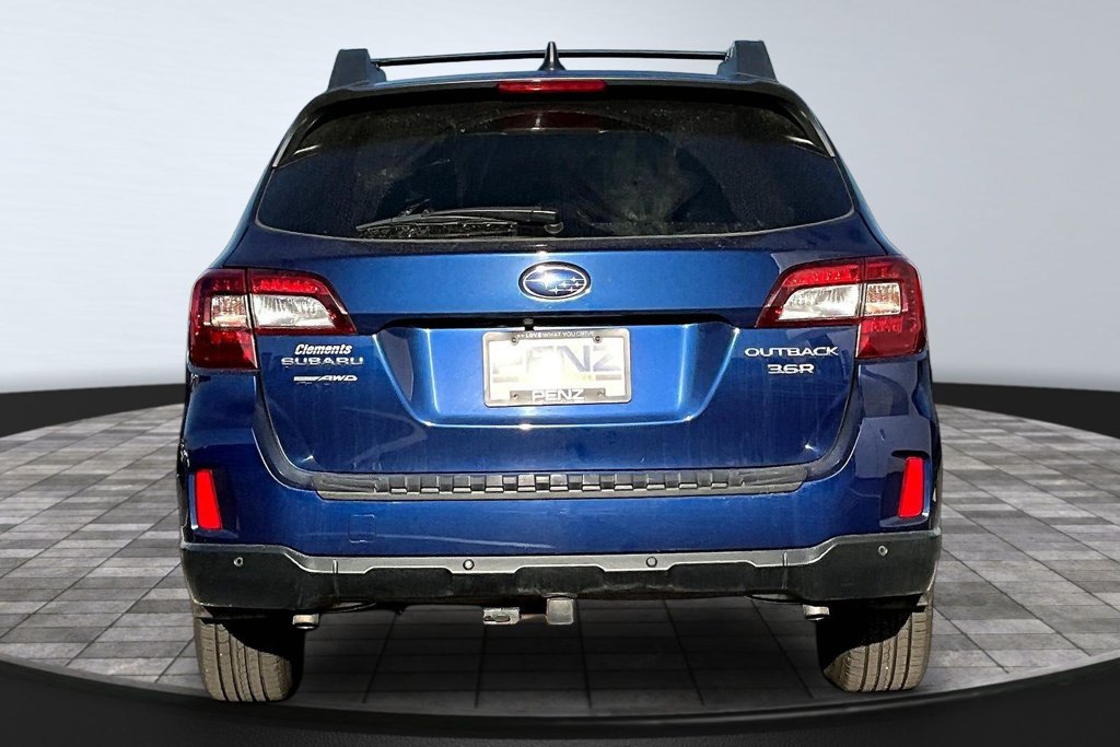 Used 2017 Subaru Outback 3.6R Limited AWD/4WD image 5