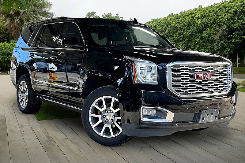 Used 2018 GMC Yukon Denali w/ Open Road Package RWD image 9