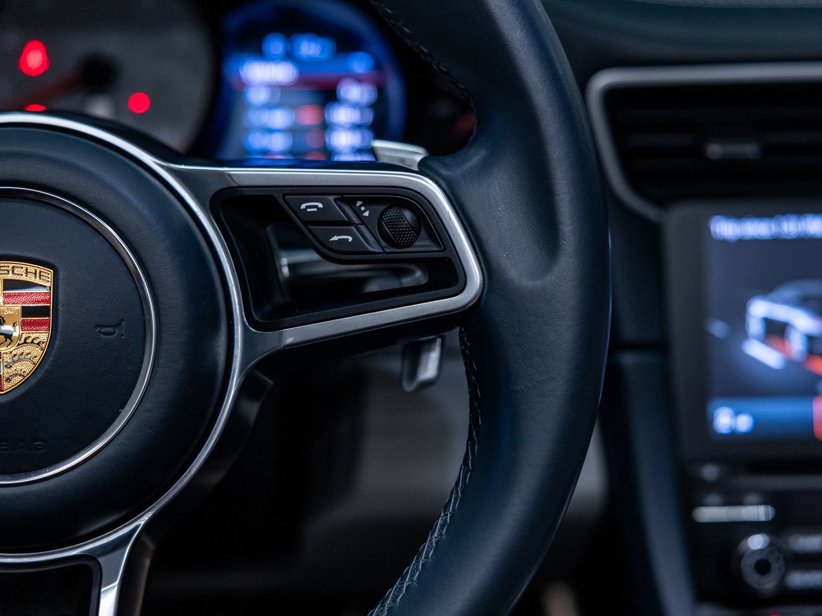 Certified 2019 Porsche 911 Carrera S RWD image 37