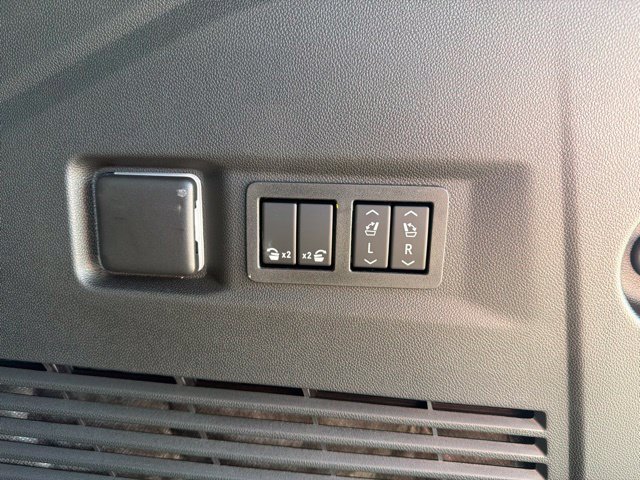 New 2026 Chevrolet Tahoe Premier AWD/4WD image 37