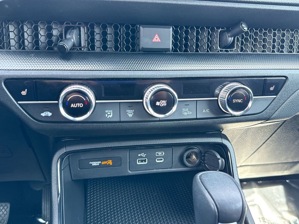 Used 2023 Honda CR-V Sport image 17