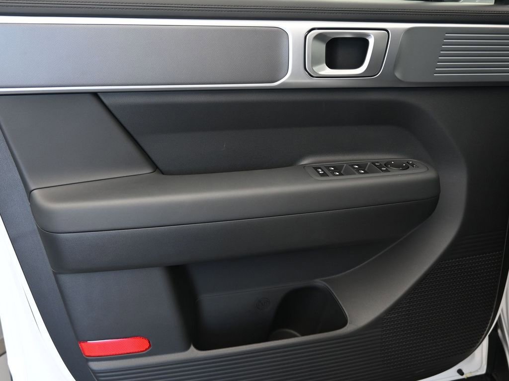 New 2026 Hyundai Santa Fe SE image 25