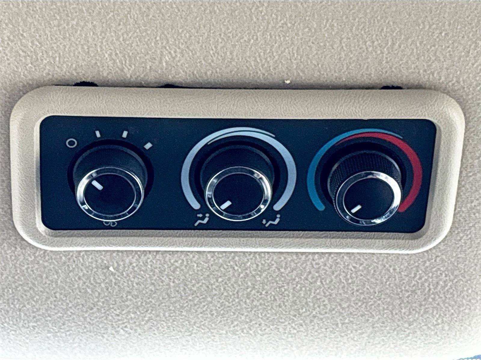 Used 2020 Chevrolet Express 3500 LT w/ LT Preferred Equipment Group image 22