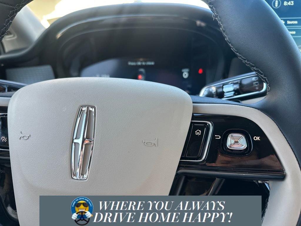 New 2026 Lincoln Corsair Premiere image 13