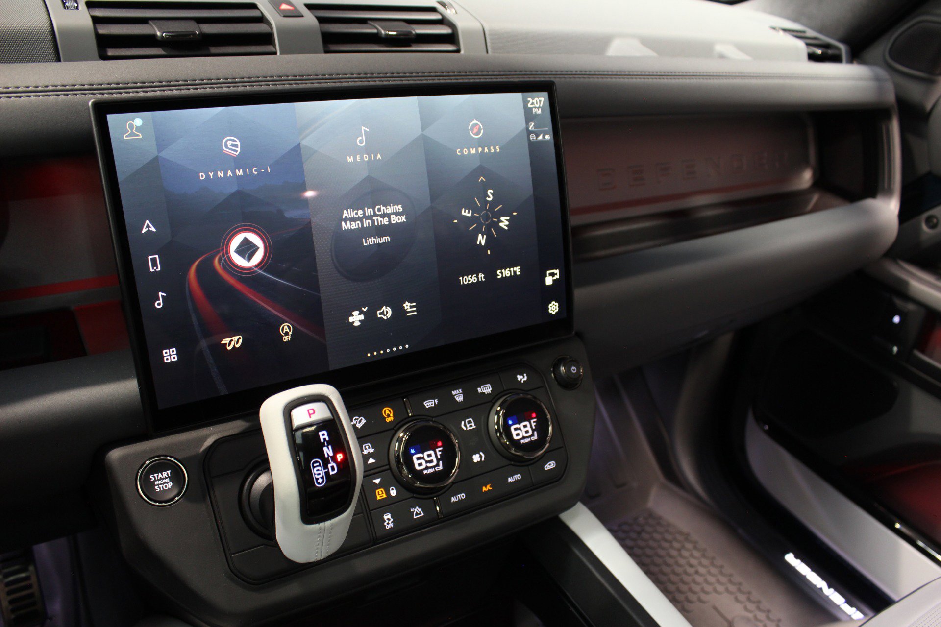 Used 2026 Land Rover Defender 110 OCTA image 66