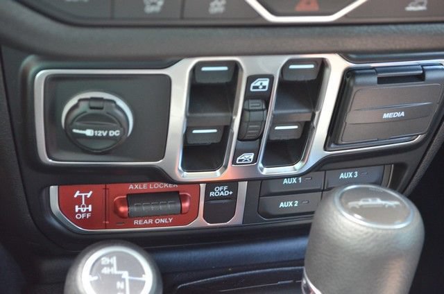 New 2026 Jeep Gladiator Sport AWD/4WD image 26