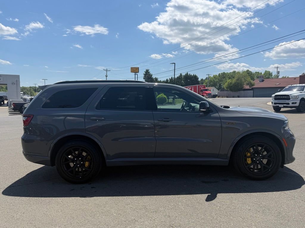 Used 2024 Dodge Durango SRT image 2