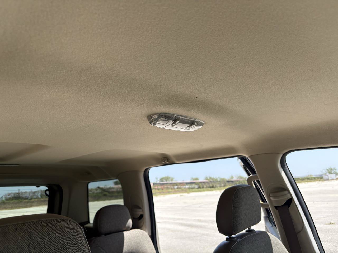 Used 2004 Ford Explorer XLS RWD image 30