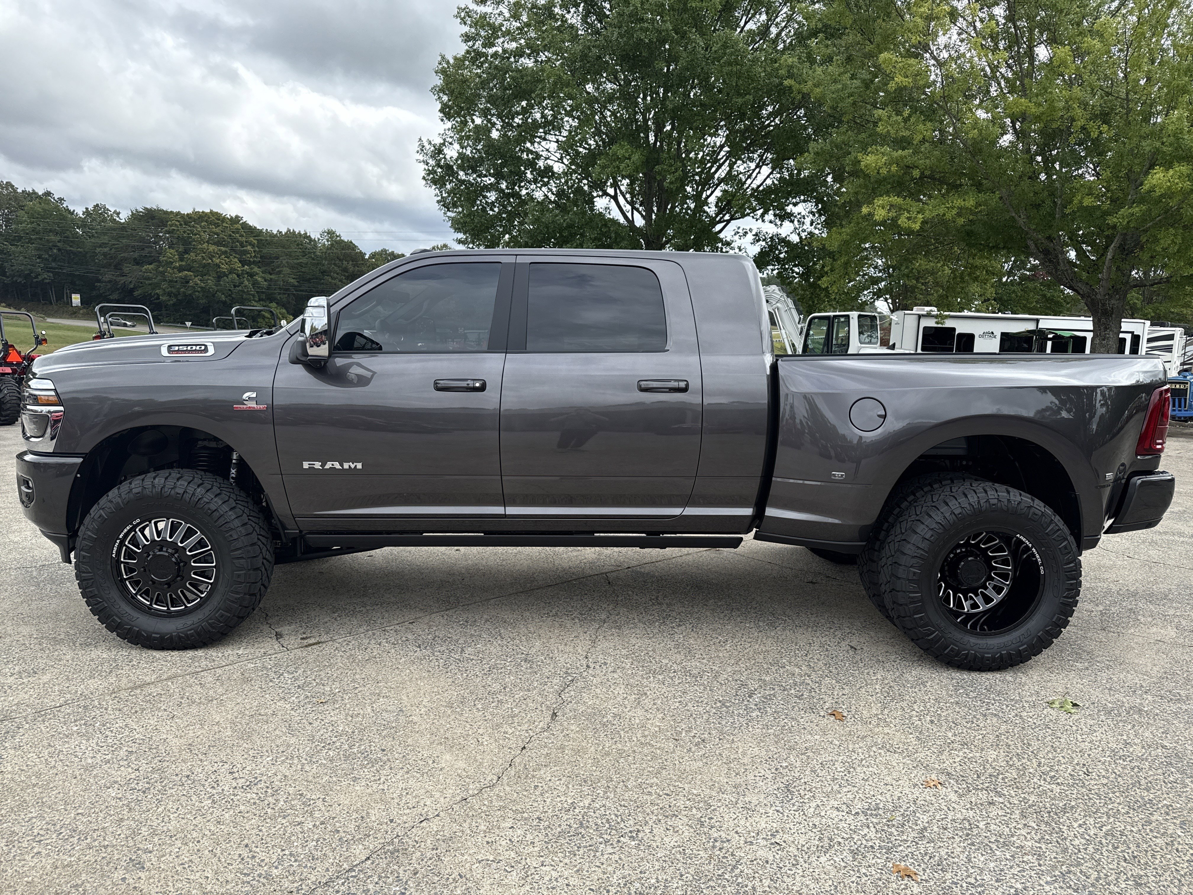 New 2026 RAM 3500 Laramie image 4