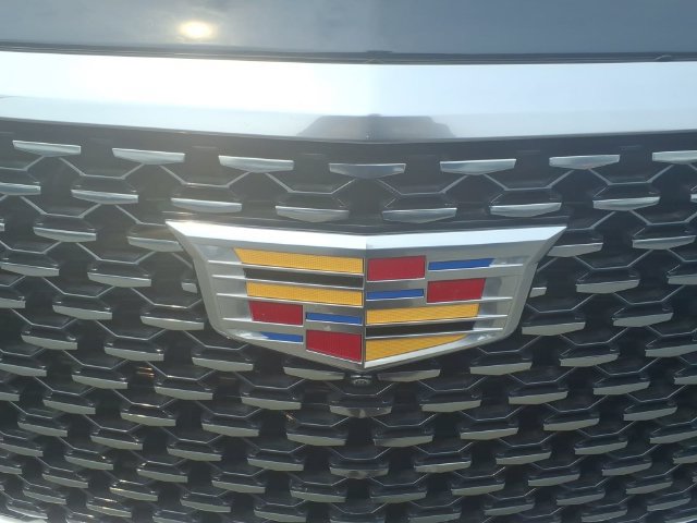 Used 2023 Cadillac Escalade ESV Premium Luxury AWD/4WD image 12