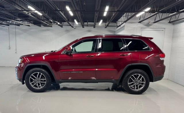 Used 2020 Jeep Grand Cherokee Laredo w/ Laredo X Package AWD/4WD image 2