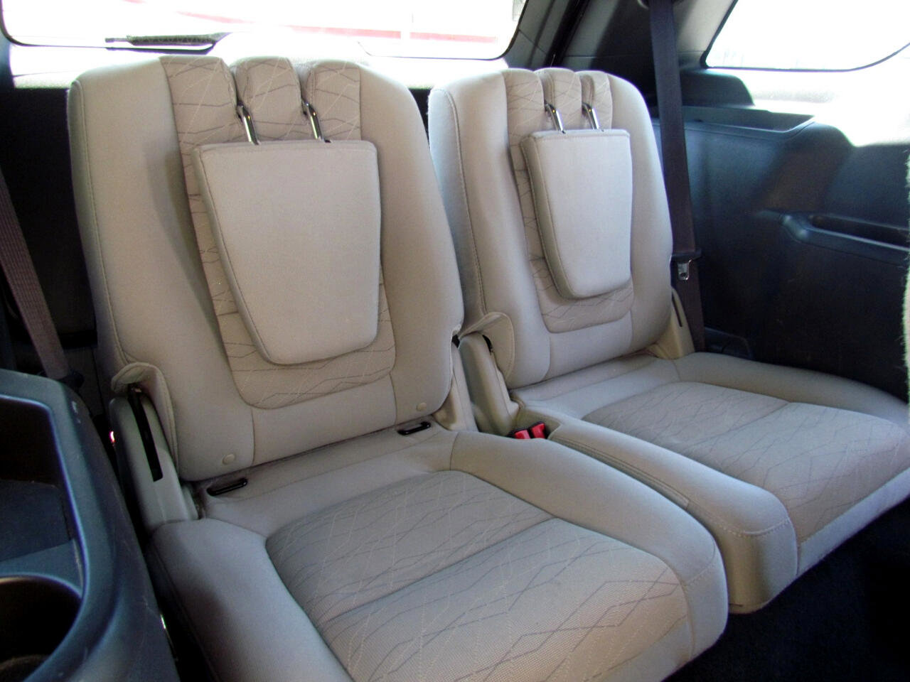 Used 2013 Ford Explorer FWD image 23