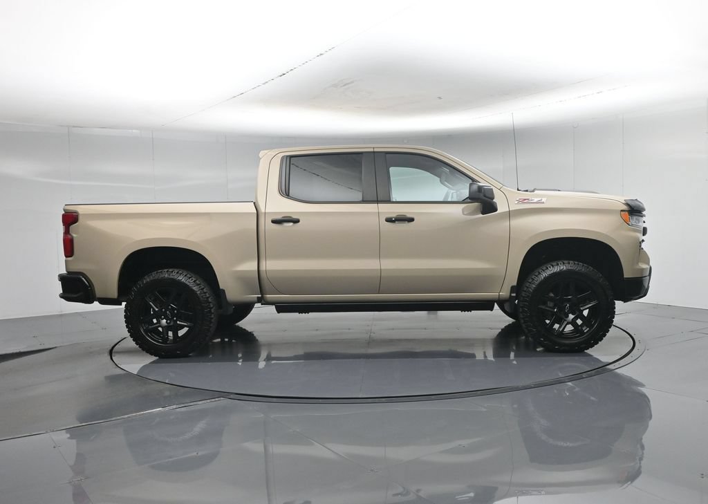 Used 2022 Chevrolet Silverado 1500 LT Trail Boss w/ Convenience Package II AWD/4WD image 29